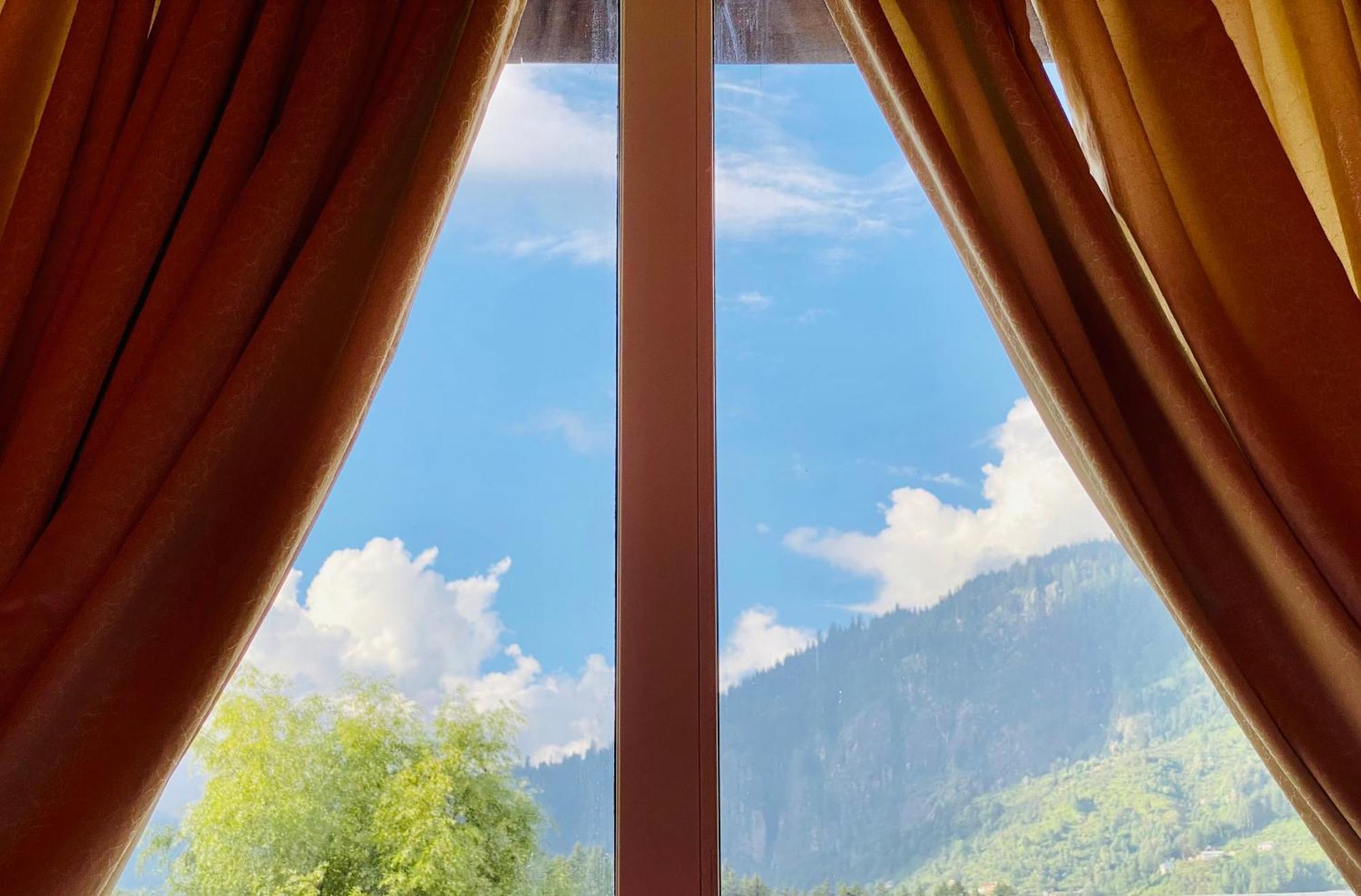 Tata Vista Resort Mall Road Manali - Centrally Heated & Air Cooled Exterior foto