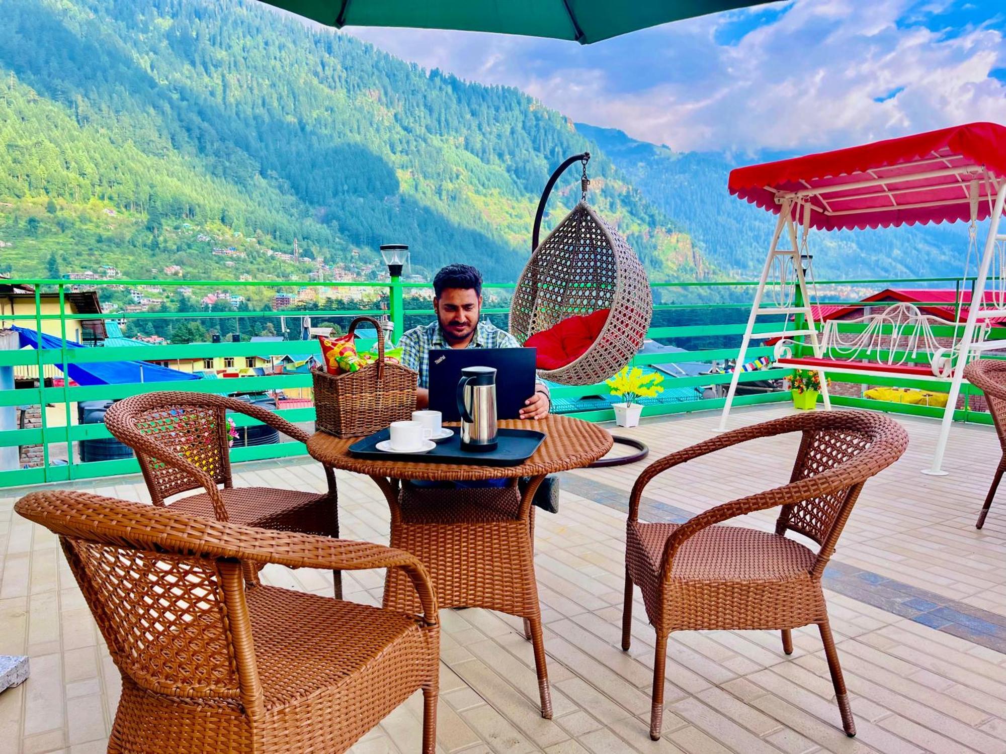 Tata Vista Resort Mall Road Manali - Centrally Heated & Air Cooled Exterior foto