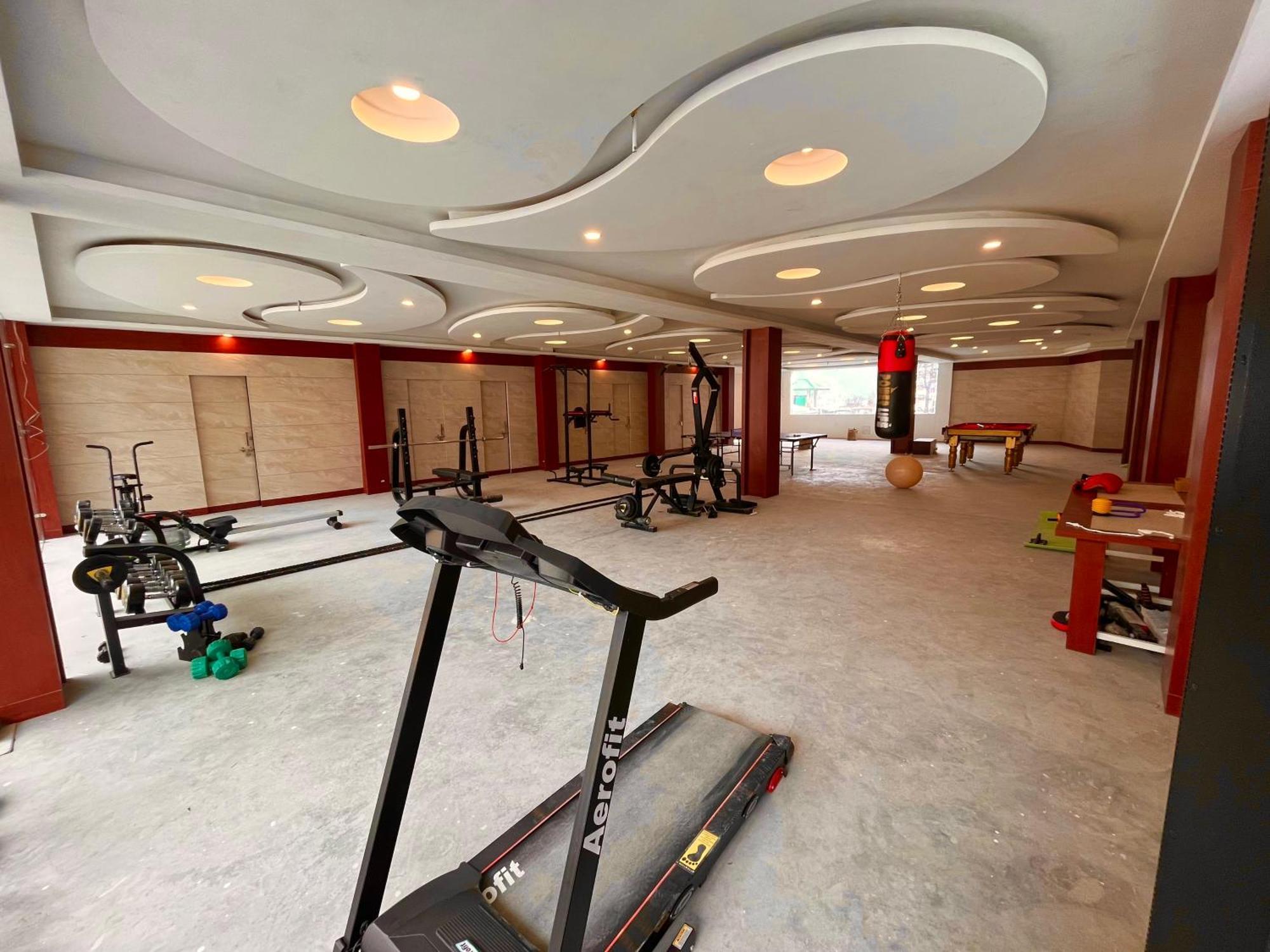 Tata Vista Resort Mall Road Manali - Centrally Heated & Air Cooled Exterior foto